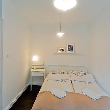Barokowy Zakatek B&B 스비드니카