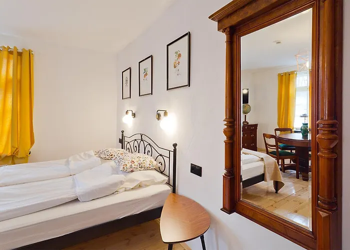 Bed & Breakfast Barokowy Zakatek 3*