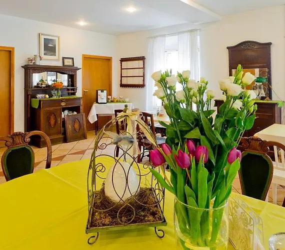 Bed & Breakfast Barokowy Zakatek 3*