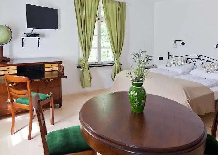 Bed & Breakfast Barokowy Zakatek 3*